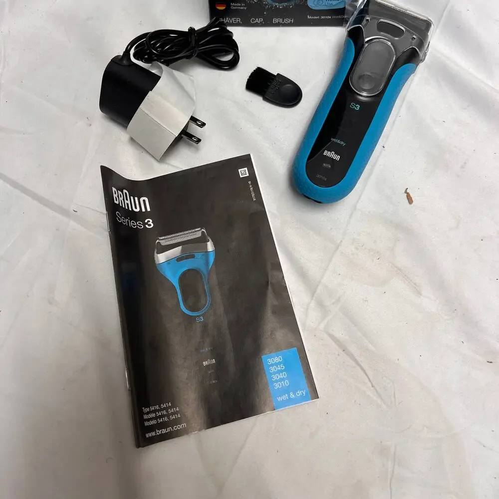 Braun Series 3 Proskin Shaver - 3040s